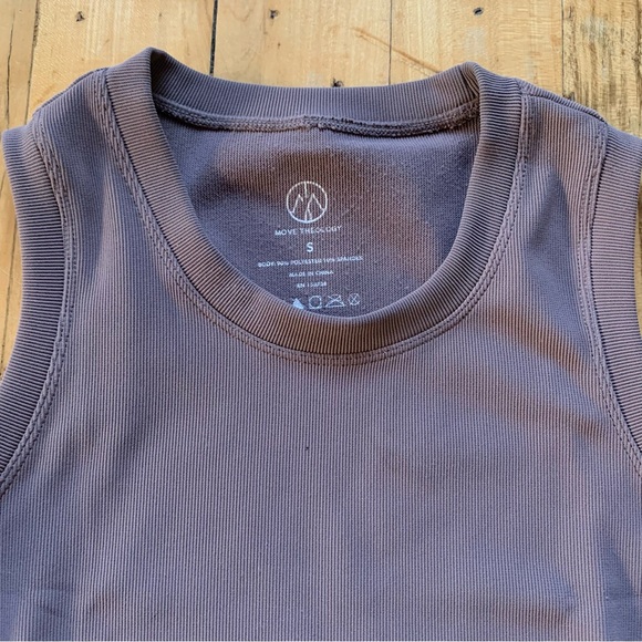 Move Theology Cropped Tank Small Taupe Ribbed - Picture 2 of 5